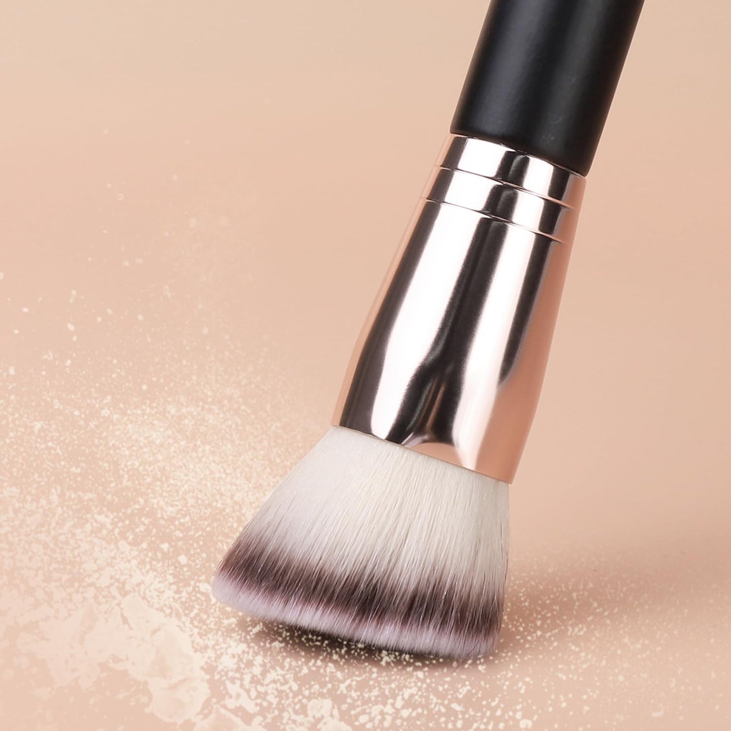 Dual Ended Foundation Brush - Create Flawless Foundation